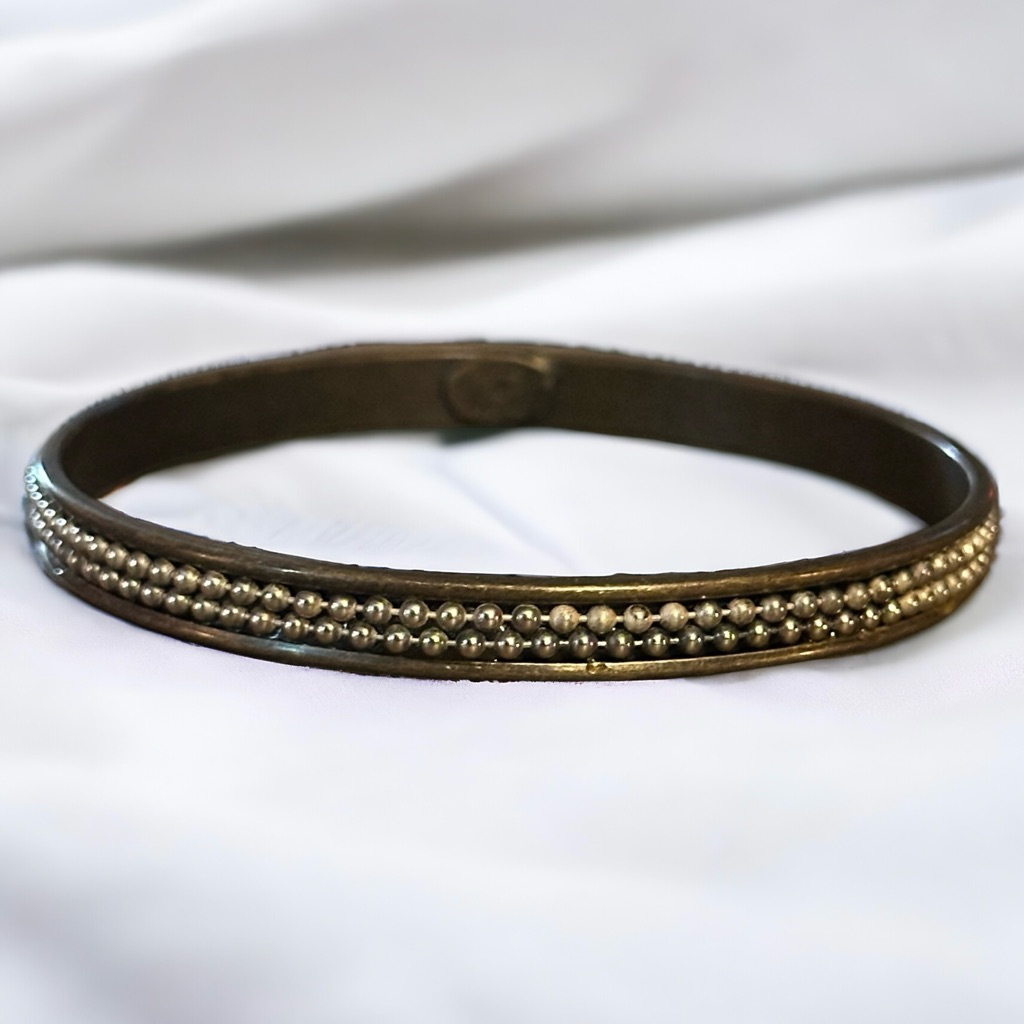 Vintage Robert Rose Brass Tone Bangle Bracelet 25$